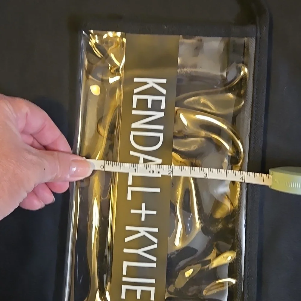 Kendall & Kylie Clear Cosmetic Bag NWOT - Picture 5 of 5